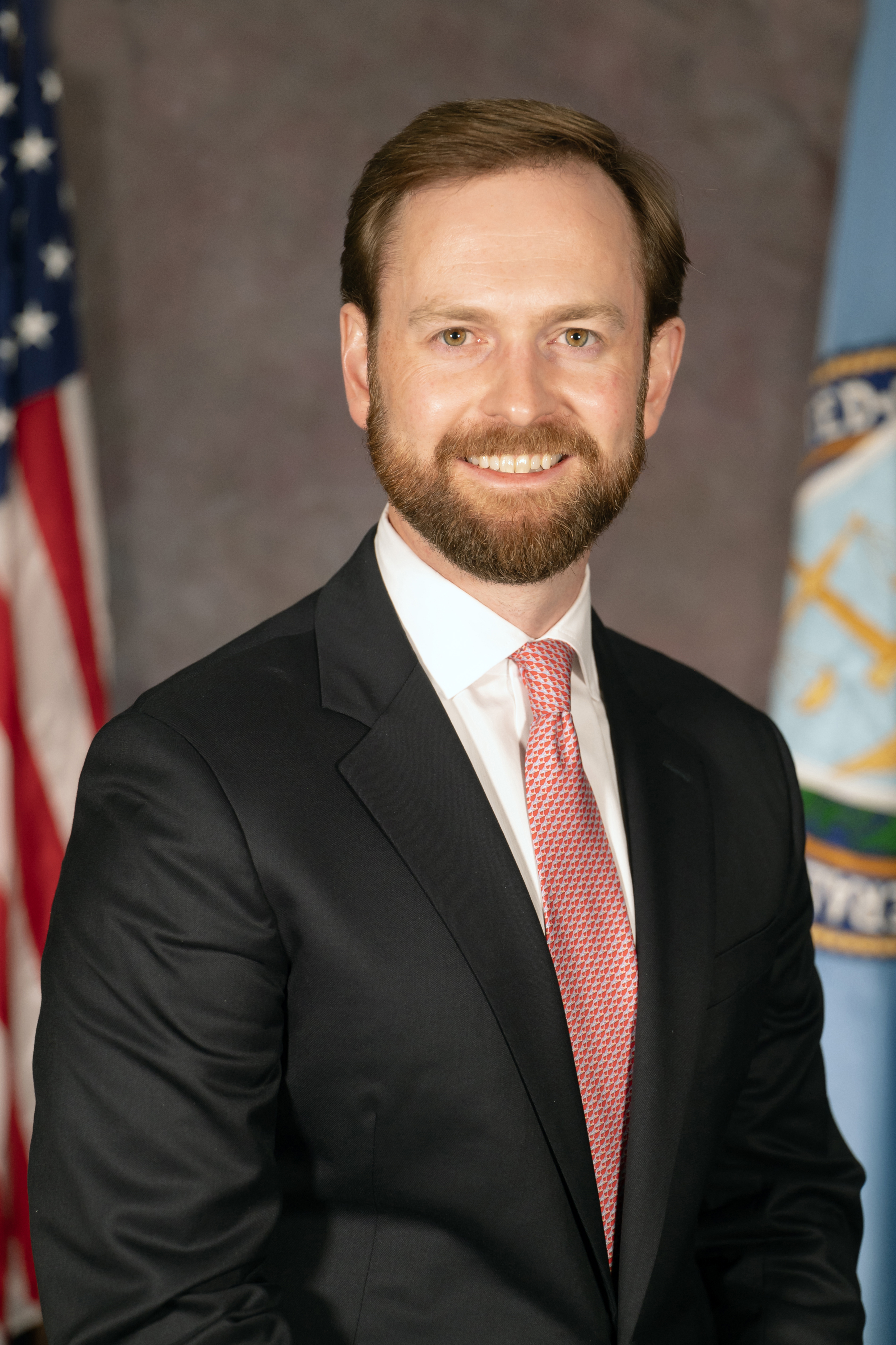 Official portrait of FTC Chairman Andrew Ferguson