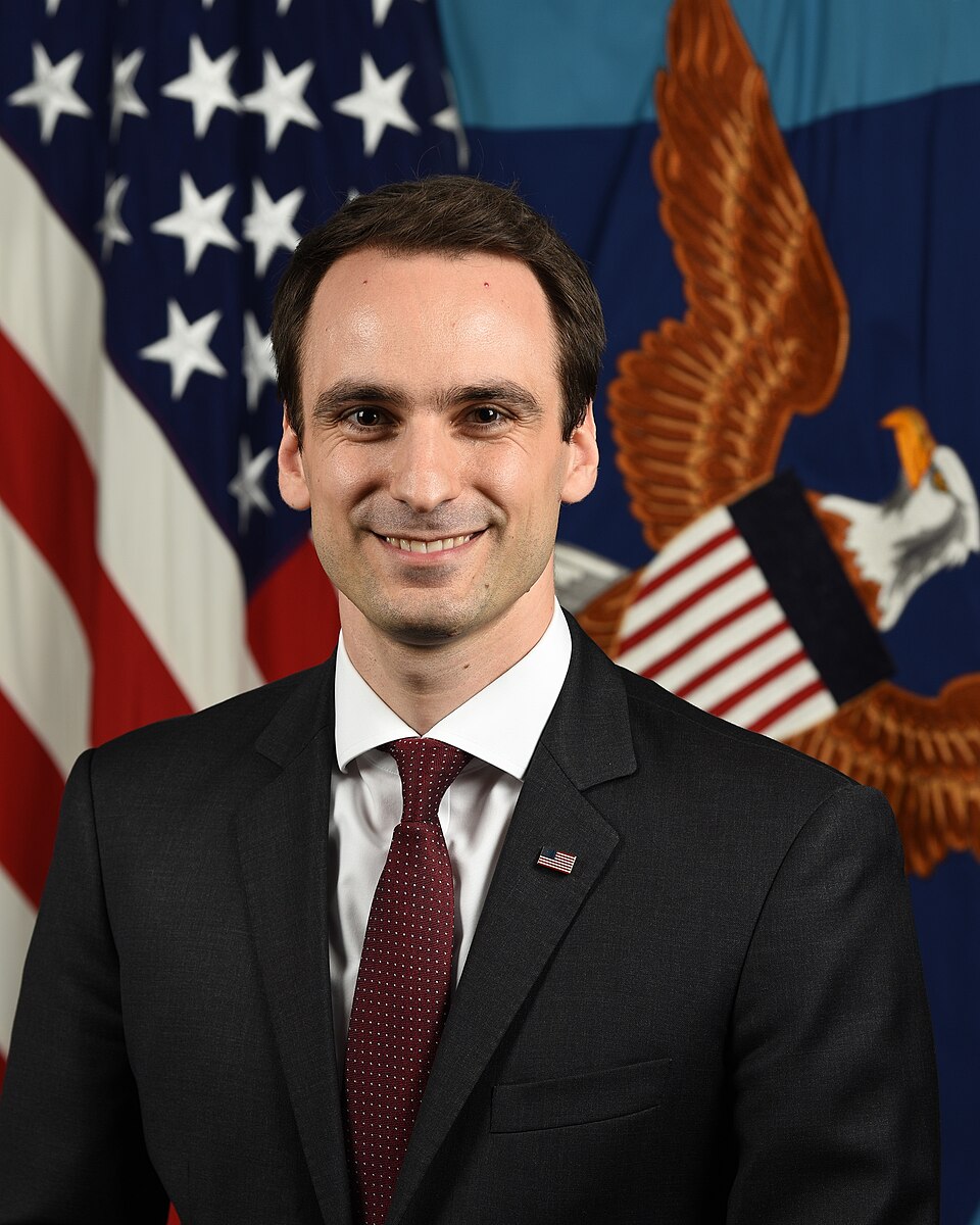 Official portrait of Michael Kratsios, Director of the White House Office of Science and Technology Policy (OSTP)